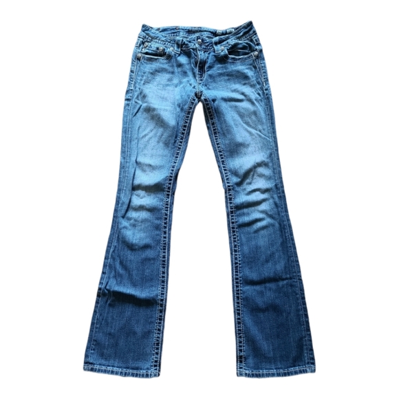 Jeans - Picture 1 of 6